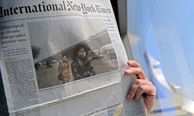 Η International New York Times εγκαταλείπει (εν μέρει) το Παρίσι
