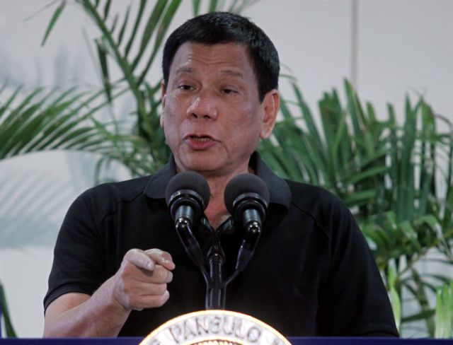Ο πρόεδρος των Φιλιππίνων ξαναχτυπά: «Θα σκοτώσω 3.000.000 τοξικομανείς»