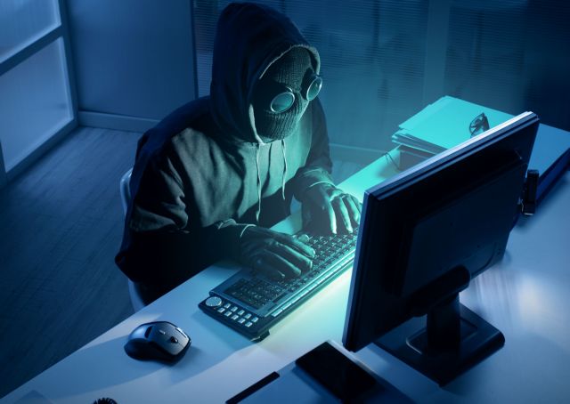 Οι χάκερ νεαρής ηλικίας πιθανόν είναι εθισμένοι στο Διαδίκτυο