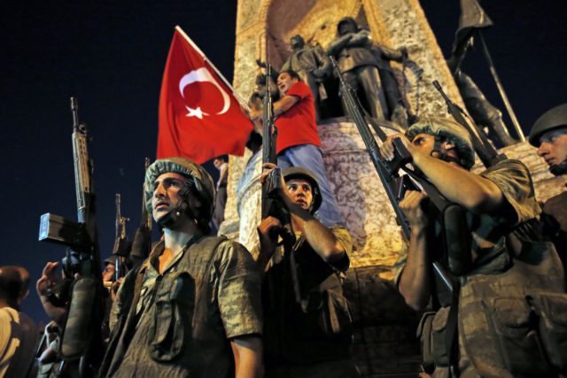 Πάνω από 35.000 οι συλλήψεις στην Τουρκία μετά την απόπειρα πραξικοπήματος