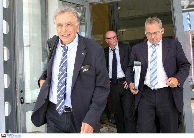 Επικεφαλής της διοίκησης «εξομάλυνσης» ο Κουτσοκούμνης και εκλογές ως τις 31/5 ζητάει η FIFA