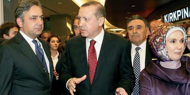 Τουρκία: Παραιτήθηκε ο επικεφαλής του ομίλου Dogan μετά τις αποκαλύψεις