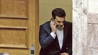 Le Figaro: Αφωνος ο Ολάντ από το τηλεφώνημα Πούτιν για τις δραχμές του Τσίπρα