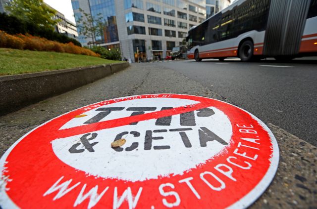 Βρυξέλλες: Νέες συνομιλίες για την επίτευξη της εμπορικής συμφωνίας CETA