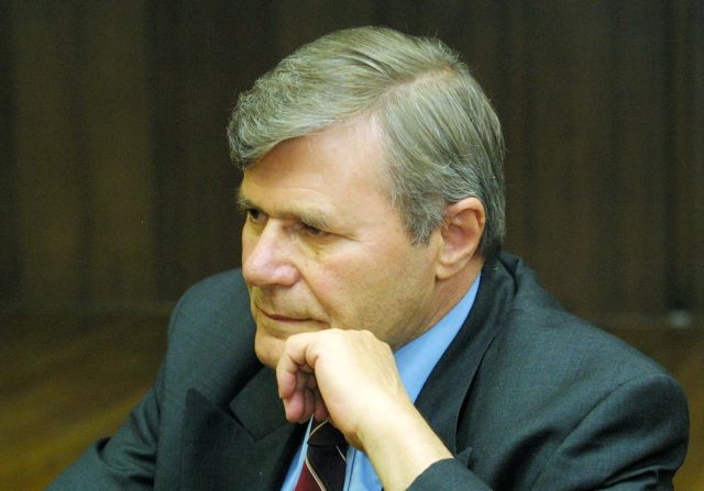 Έφυγε από τη ζωή ο ψυχίατρος και πρώην υπουργός Υγείας , Κώστας Στεφανής