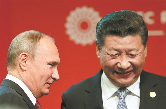 Η Κίνα γυρνά τώρα την πλάτη στις επενδύσεις στη Ρωσία