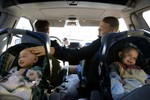 Κίνδυνος για τα νεογέννητα στο καθισματάκι του αυτοκινήτου