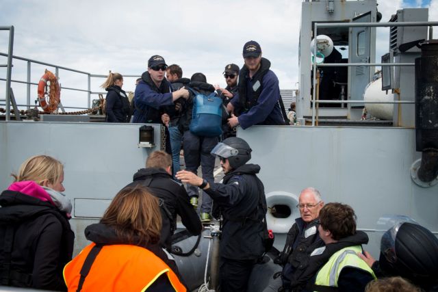 Ν.Ζηλανδία: Πολεμικά πλοία σπεύδουν για την εκκένωση των σεισμόπληκτων