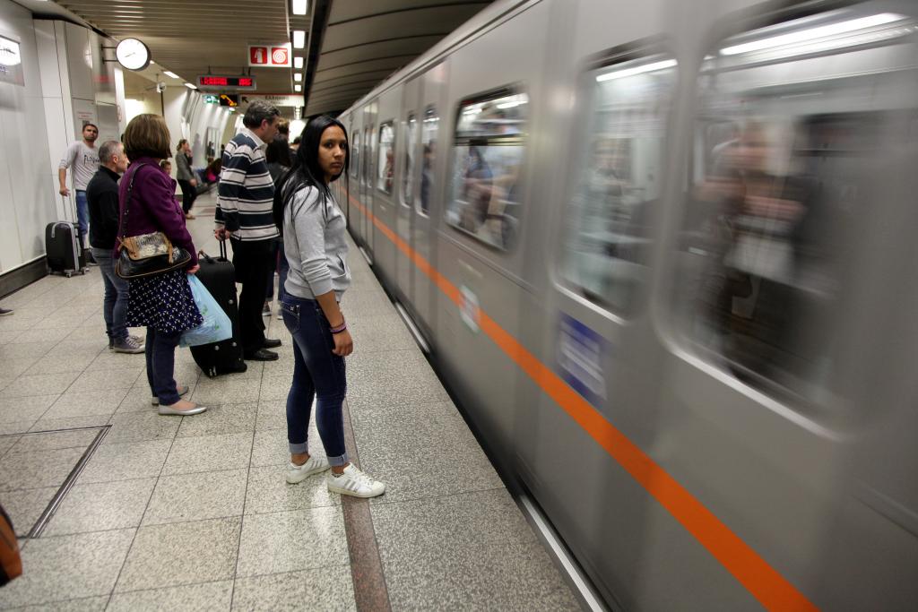 Μανιάτης: «Ο Σπίρτζης φόρτωσε με ελλείμματα το μετρό, το τραμ και τον Ηλεκτρικό»