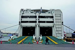 Ακτοπλοΐα: Τα λιμάνια «πρασινίζουν»