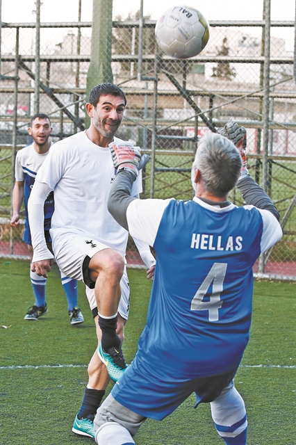 Μπάλα να ’ναι κι ό,τι να ’ναι!