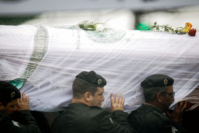 Σε ανθρώπινο λάθος οφείλεται η αεροπορική τραγωδία στην Κολομβία