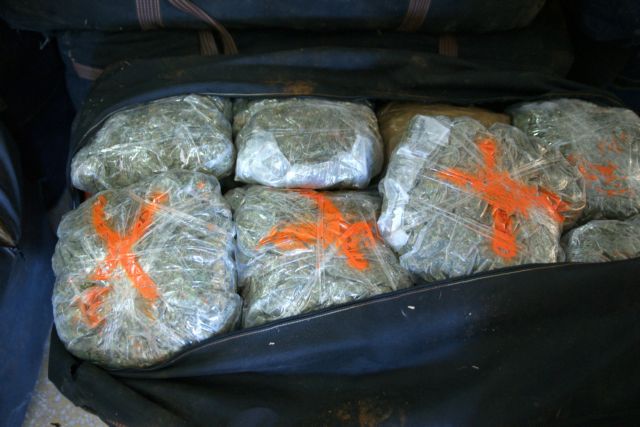 Φόρτωσαν 22 κιλά χασίς σε λεωφορείο του ΚΤΕΛ