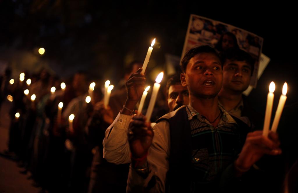 Άνδρας στην Ινδία βίασε εκατοντάδες μαθήτριες δημοτικού