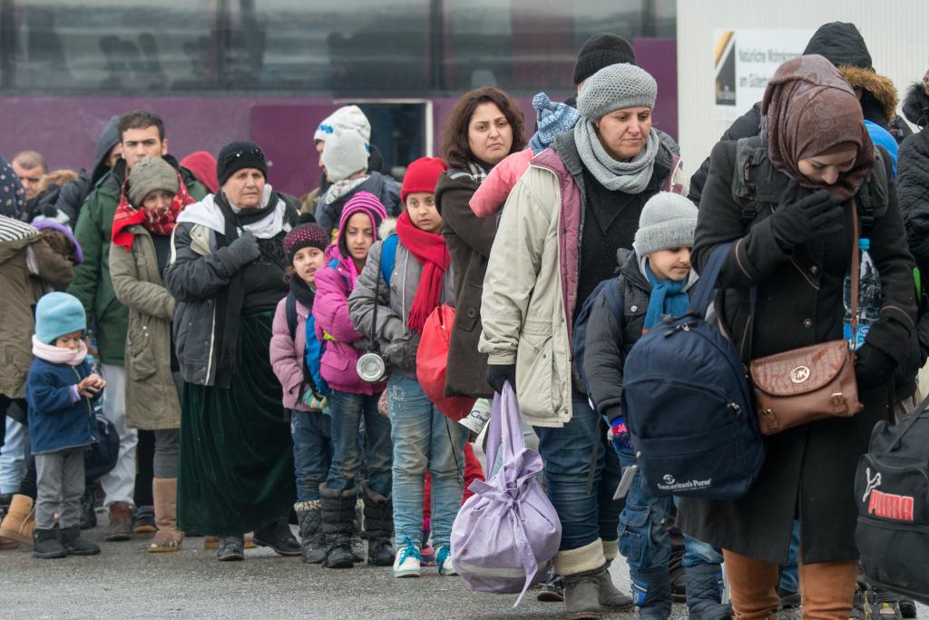 Μετανάστες στην Ελλάδα θα στέλνει η Γερμανία από τον Μάρτιο