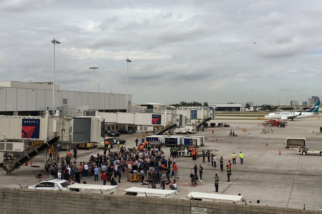 Απαγγέλθηκαν κατηγορίες στον φερόμενο δράστη της ένοπλης επίθεσης στο αεροδρόμιο στην Φλόριντα
