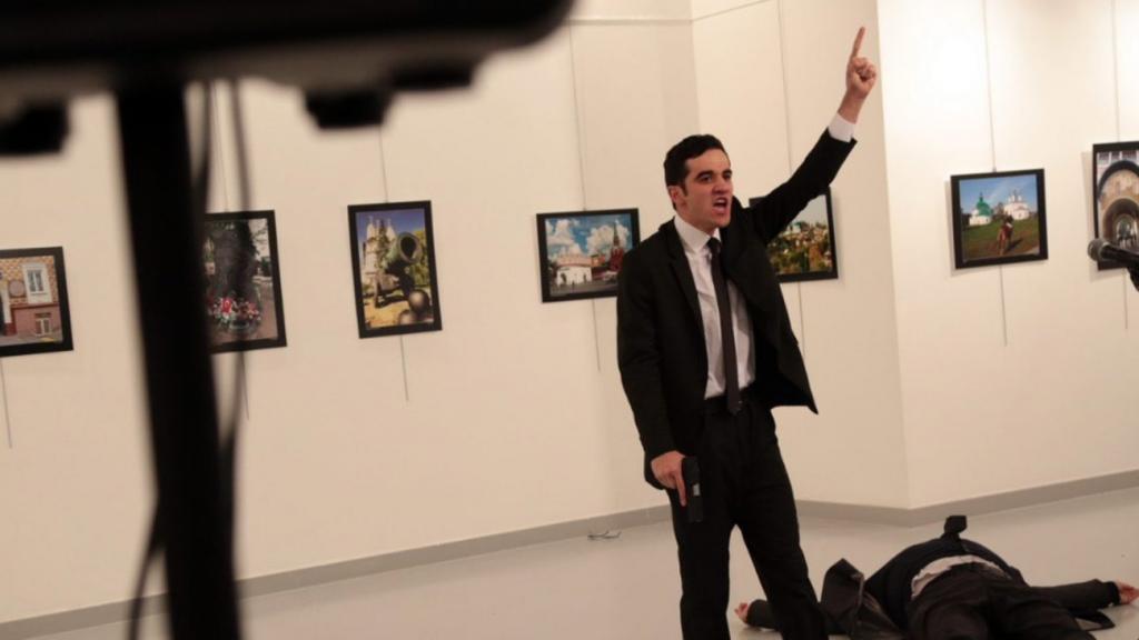 Ο δολοφόνος του ρώσου πρεσβευτή στην Τουρκία θάφτηκε σε ανώνυμο τάφο
