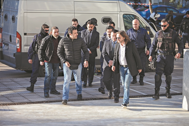 Τα μυστικά των γκιουλενιστών και οι εμμονές της Αγκυρας