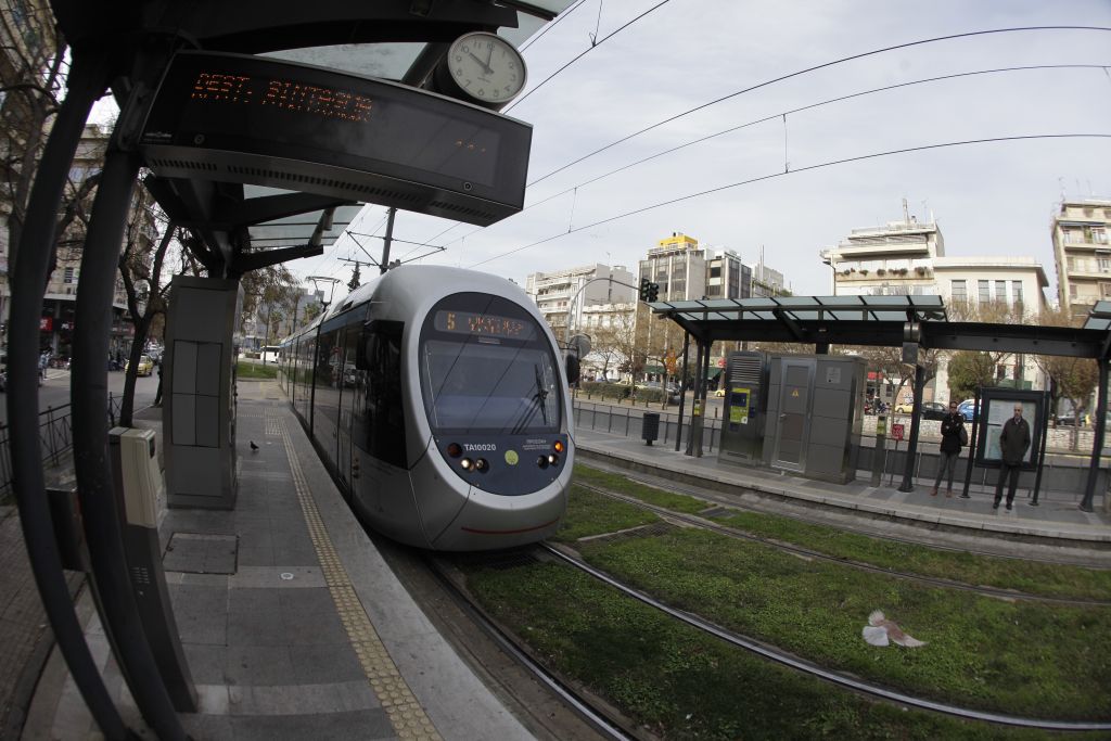 Ακυρώθηκε για τρίτη φορά ο διαγωνισμός για την προμήθεια 25 νέων συρμών τραμ