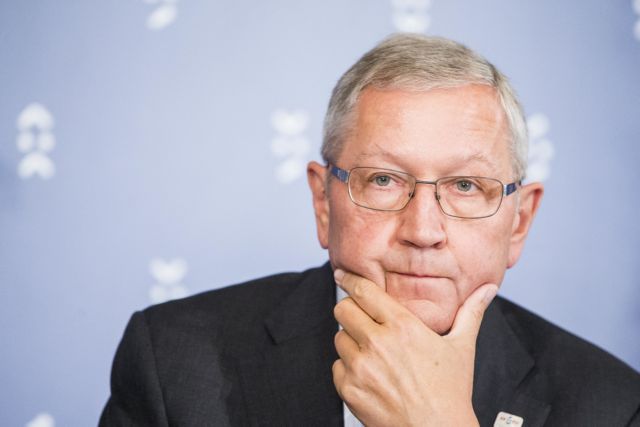 Κλάους Ρέγκλινγκ: Τα πισωγυρίσματα του ΣΥΡΙΖΑ έφεραν το τρίτο μνημόνιο