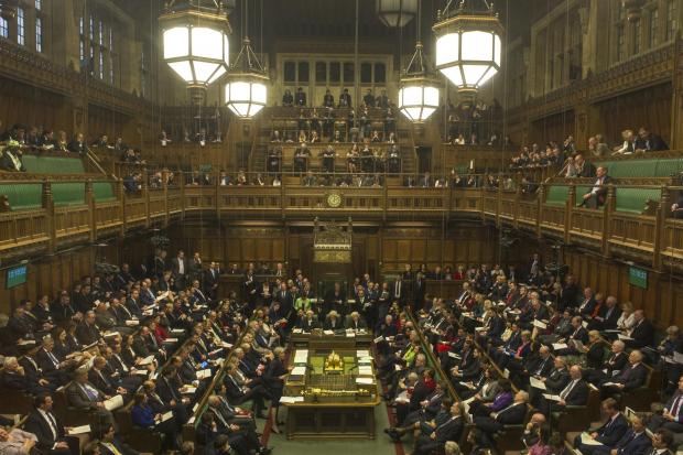Η Βουλή των Κοινοτήτων ενέκρινε το Brexit στην πρώτη ψηφοφορία