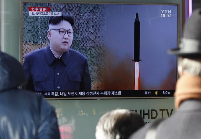 Η Βόρεια Κορέα εκτόξευσε έναν βαλλιστικό πύραυλο