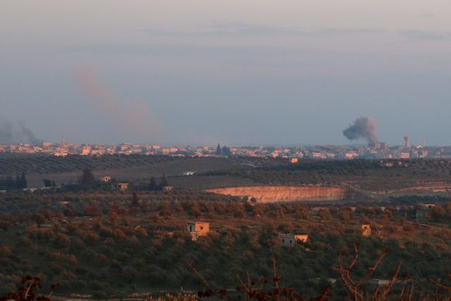 Συρία: Ρωσικά μαχητικά σφυροκοπούν την πόλη Ντεραά