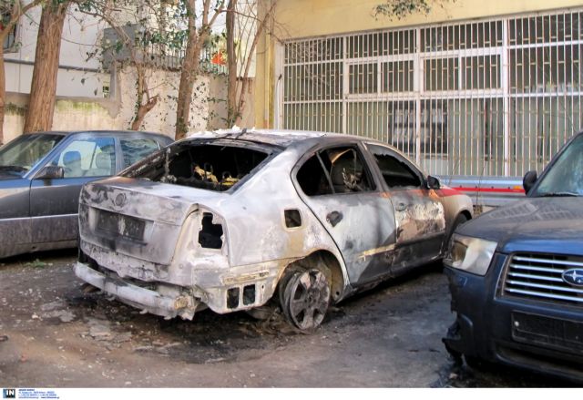 Εμπρησμός οχημάτων στην Αποκεντρωμένη Διοίκηση Μακεδονίας-Θράκης