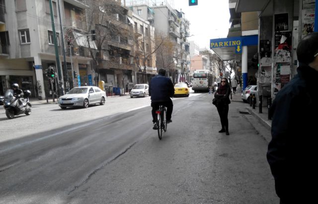 Ορθοπεταλιές #160 - Πού βρίσκεται το χειρότερο οδόστρωμα για ποδήλατο | tanea.gr