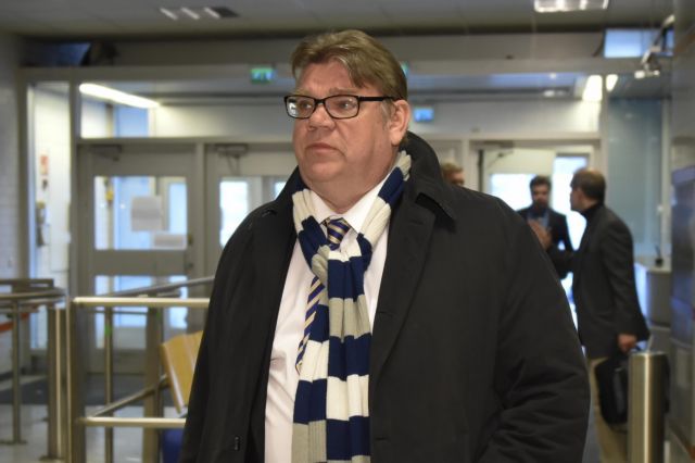 Φινλανδία: Αποχωρεί από την ηγεσία του κόμματος των ευρωσκεπτιστικών ο Τίμο Σόινι