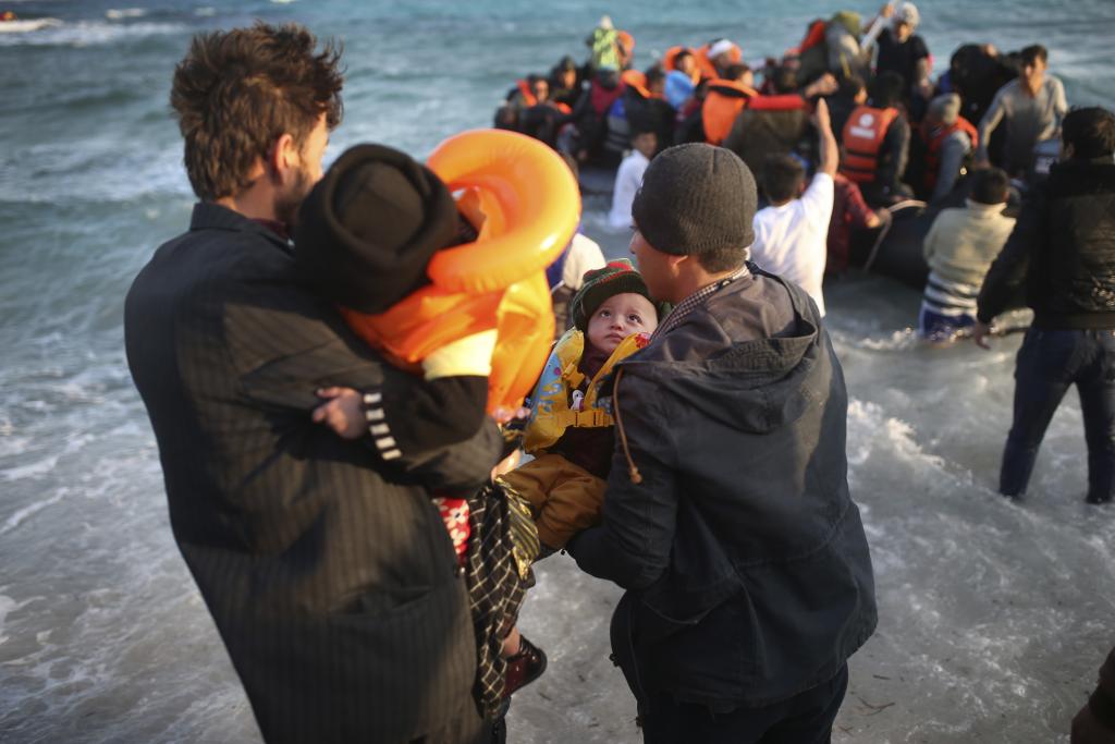 Τουρκία: Πέντε παιδιά μεταξύ των 12 νεκρών σε ναυάγιο απέναντι από τη Σάμο