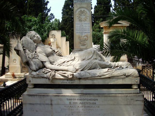 Το άγαλμα της «Κοιμωμένης» του Χαλεπά μεταφέρεται στη Γλυπτοθήκη