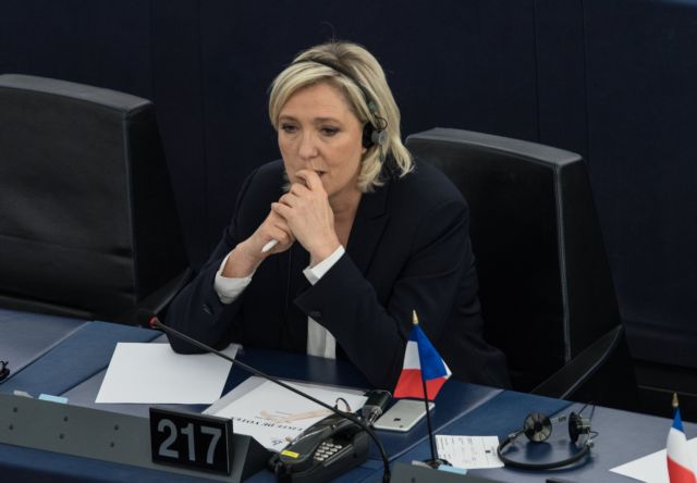 Αρση της ασυλίας της Μαρίν Λεπέν από το Ευρωκοινοβούλιο