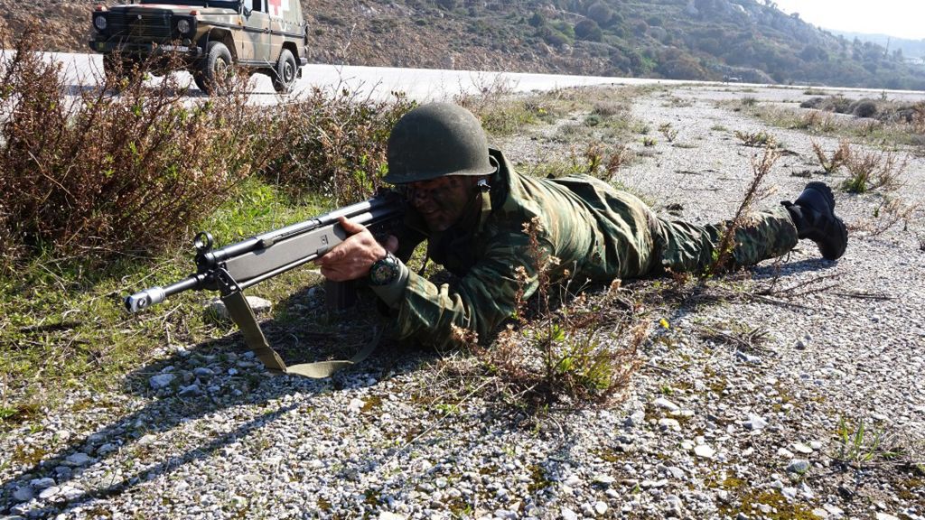 Πρόσληψη 1.000 οπλιτών βραχείας ανακατάταξης από τις Ενοπλες Δυνάμεις