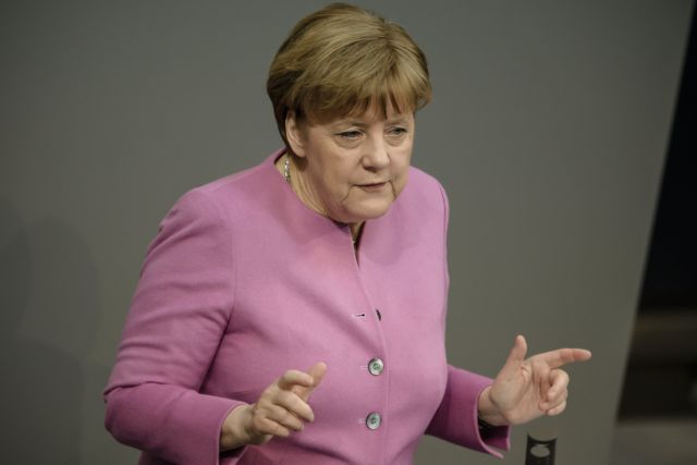 Μέρκελ: «Να κάνουμε τα πάντα για τη βελτίωση των γερμανοτουρκικών σχέσεων»
