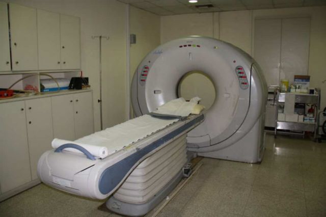 Πεθαίνοντας στον δρόμο για μια αξονική