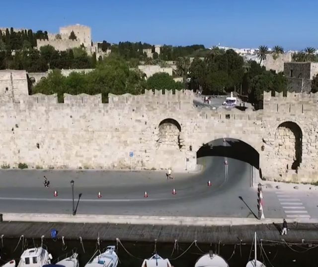 Στη Ρόδο για τον μαραθώνιο