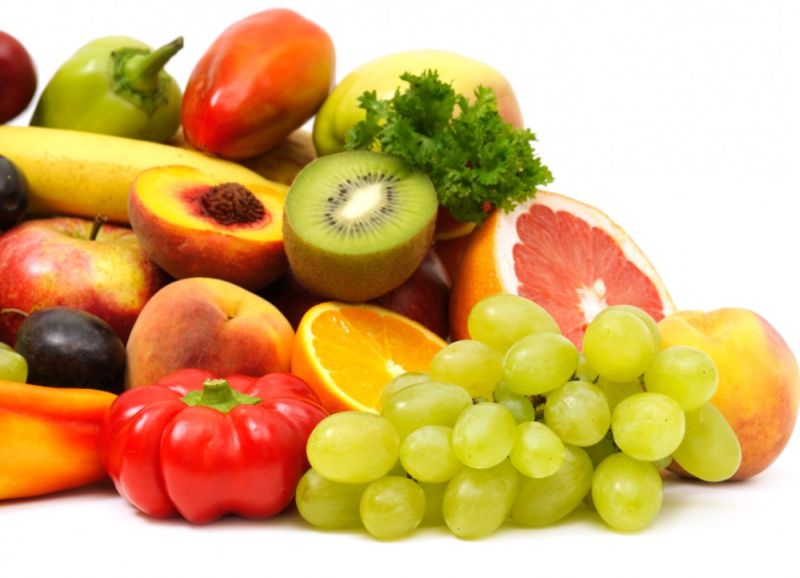 Καρύδια, φρούτα μάς προστατεύουν από επιθετικό καρκίνο του μαστού