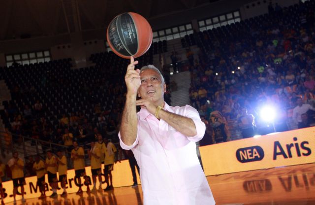 Ο Νίκος Γκάλης στο Basketball Hall Of Fame