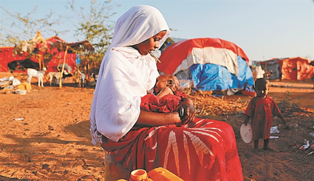 22 άνθρωποι πιο πλούσιοι από όλες τις γυναίκες της Αφρικής