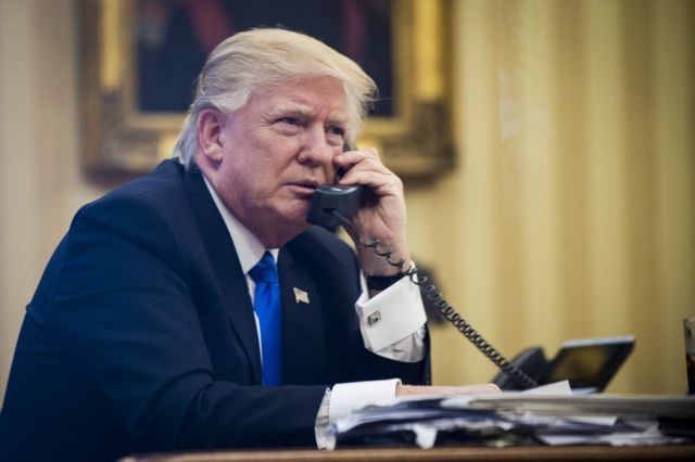 Τηλεφωνικές συνομιλίες Τραμπ με Μέι και Μέρκελ για τη Συρία