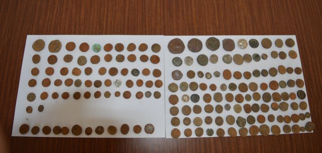 Σύλληψη δύο ανδρών που είχαν στην κατοχή τους αρχαία νομίσματα και κοσμήματα