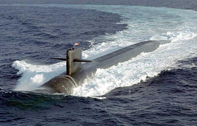 ΗΠΑ: Το πυρηνοκίνητο υποβρύχιο USS Michigan προσεγγίζει τη Νότια Κορέα