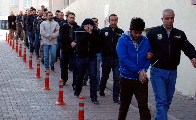Τουρκία: Χιλιάδες εντάλματα σύλληψης υπόπτων για σχέσεις με το κίνημα Γκιουλέν