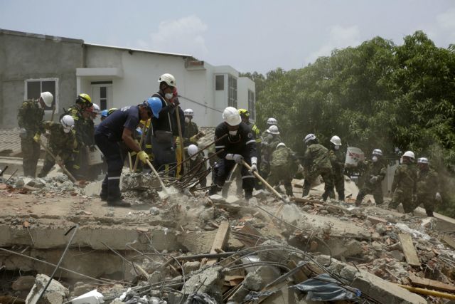 Στους 17 οι νεκροί από κατάρρευση κτιρίου στην Κολομβία