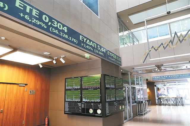 «Μάχη» ΔΕΗ – τραπεζών για το πρόσημο του γενικού δείκτη