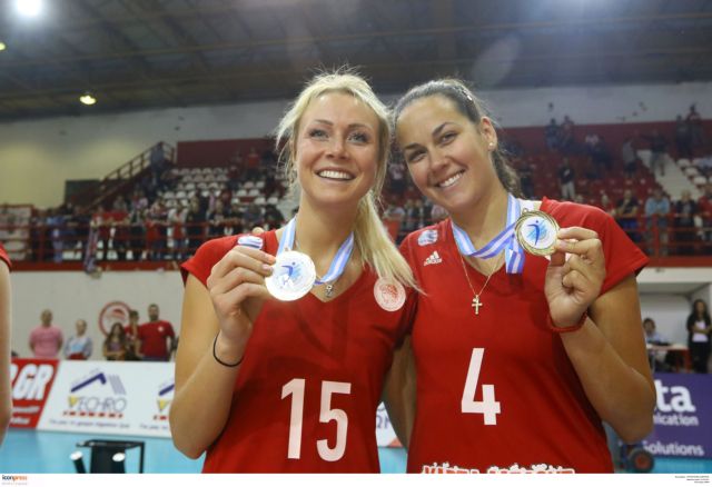 Βόλεϊ γυναικών: Ανανέωσε με Χίπε και Κονόμη ο Ολυμπιακός