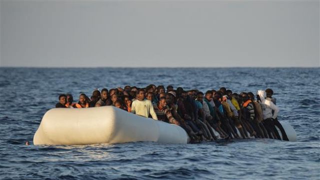 Ιταλία: Ερευνα για συνεργασία ΜΚΟ με διακινητές προσφύγων