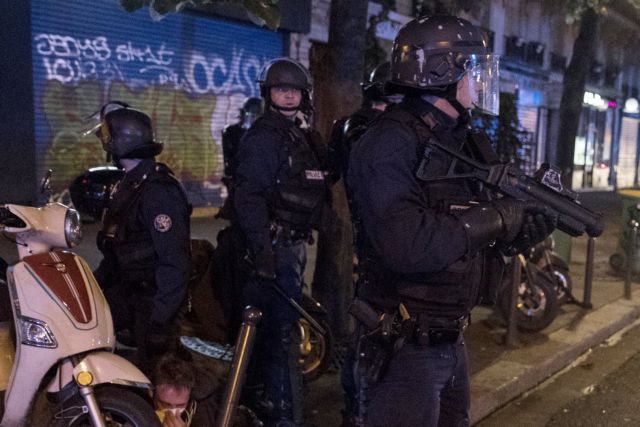 Επεισόδια στο Παρίσι μεταξύ διαδηλωτών και αστυνομίας