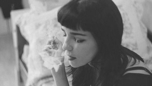 Πέθανε στα 30 της η Μαίρη Τσώνη που είχε παίξει και στον «Κυνόδοντα»